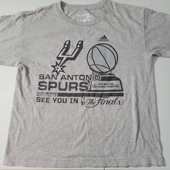 Adidas Gray "The Go To" Tee San Antonio Spurs Graphic Short Sleeve T-Shirt - Picture 1 of 6